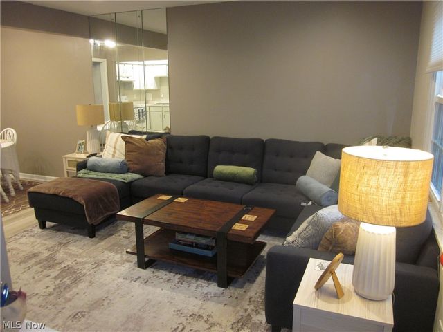 19704 Lorain Road 43, Fairview Park, OH 44126