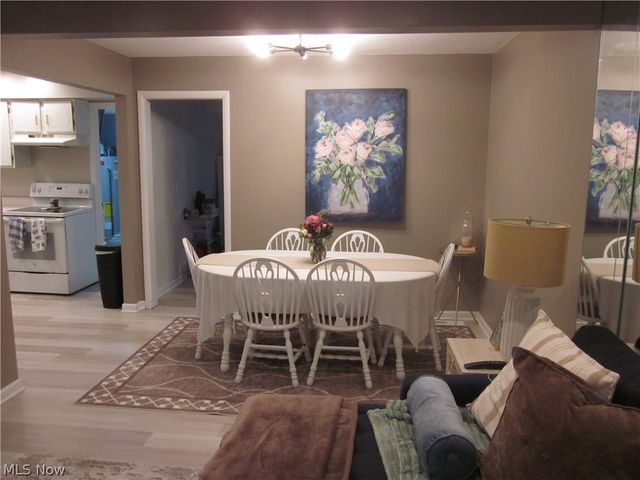 19704 Lorain Road 43, Fairview Park, OH 44126