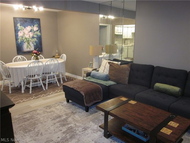 19704 Lorain Road 43, Fairview Park, OH 44126