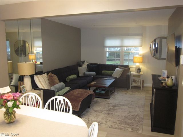 19704 Lorain Road 43, Fairview Park, OH 44126