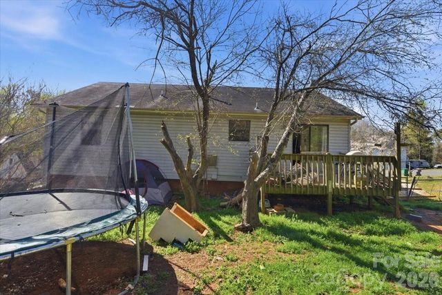 6112 Coltswood Court, Charlotte, NC 28211