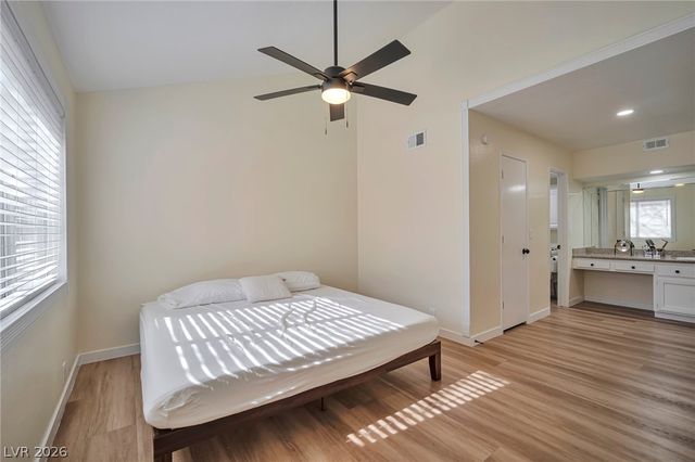 1701 East Katie Avenue 8, Las Vegas, NV 89119