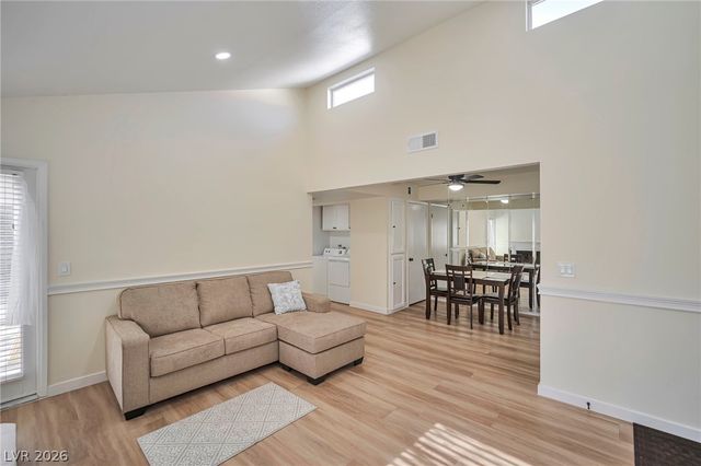 1701 East Katie Avenue 8, Las Vegas, NV 89119