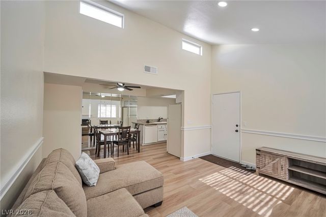 1701 East Katie Avenue 8, Las Vegas, NV 89119