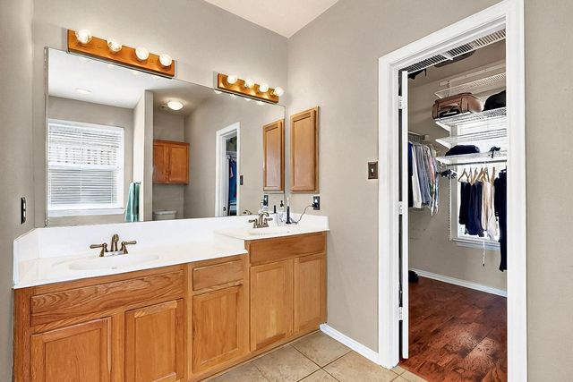 4533 Crooked Ridge Drive, The Colony, TX 75056