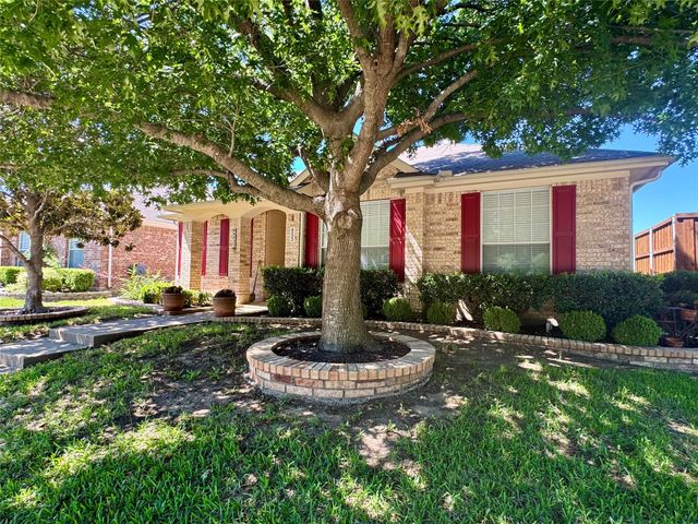 4533 Crooked Ridge Drive, The Colony, TX 75056