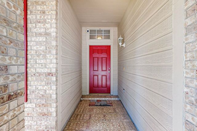 4533 Crooked Ridge Drive, The Colony, TX 75056