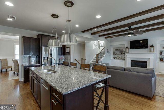 3970 Oxcliffe Grove, Suwanee, GA 30024