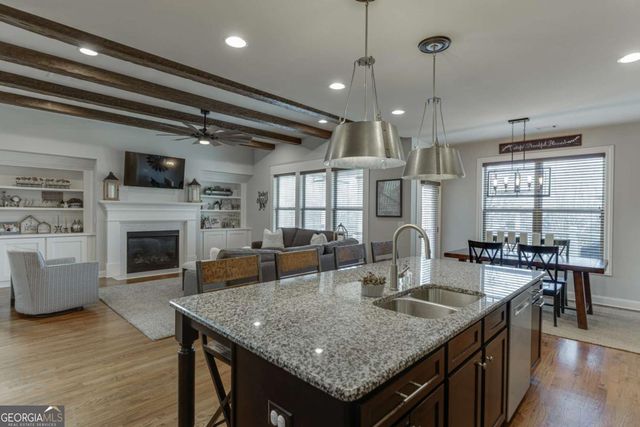 3970 Oxcliffe Grove, Suwanee, GA 30024