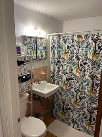 205 Kent St 24, Brookline, MA 02446