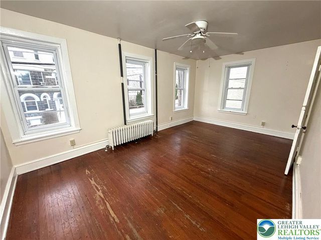 416 Carlton Avenue, Bethlehem City, PA 18015