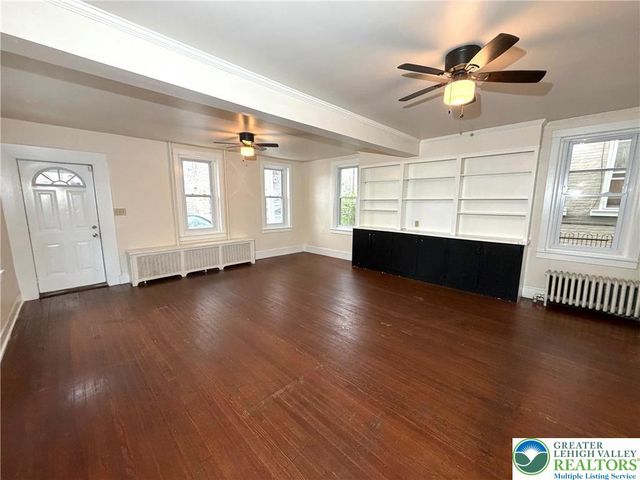 416 Carlton Avenue, Bethlehem City, PA 18015