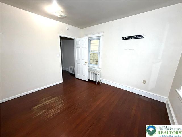 416 Carlton Avenue, Bethlehem City, PA 18015