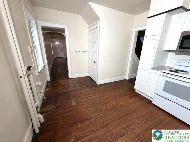 416 Carlton Avenue, Bethlehem City, PA 18015