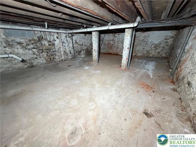 416 Carlton Avenue, Bethlehem City, PA 18015
