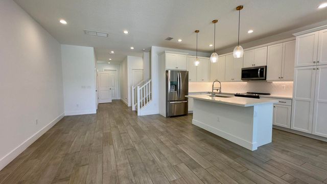 619 Parsons Way, Deerfield Beach, FL 33442