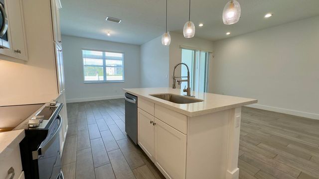 619 Parsons Way, Deerfield Beach, FL 33442