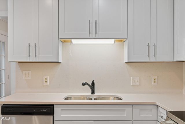100 Culcross Court, Cary, NC 27513