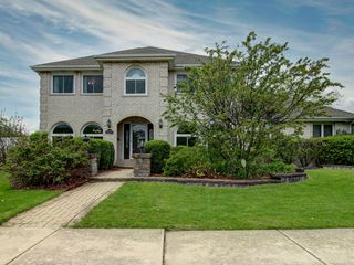 17430 Bridalwood Lane, Tinley Park, IL 60487