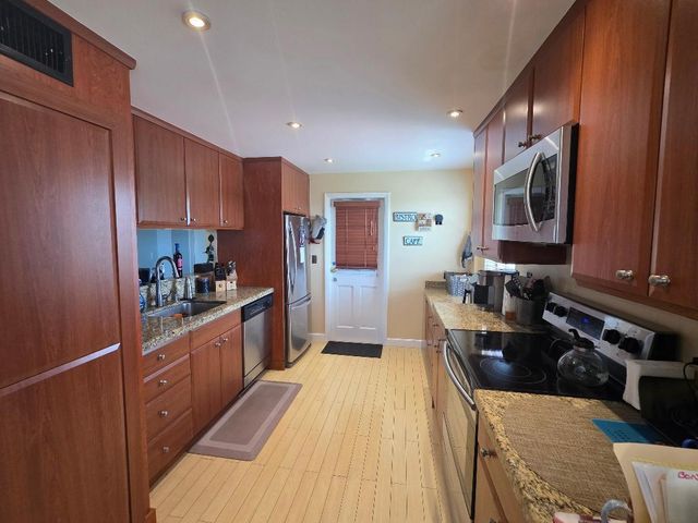9101 W Sample Road W 501, Coral Springs, FL 33065