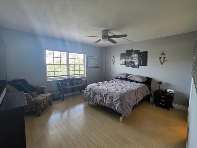 9101 W Sample Road W 501, Coral Springs, FL 33065
