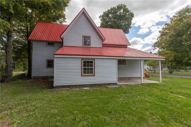 25 Front Street, Van Etten, NY 14889