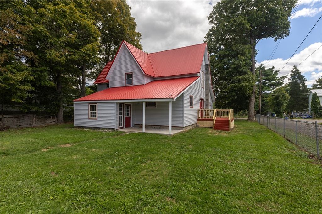 25 Front Street, Van Etten, NY 14889