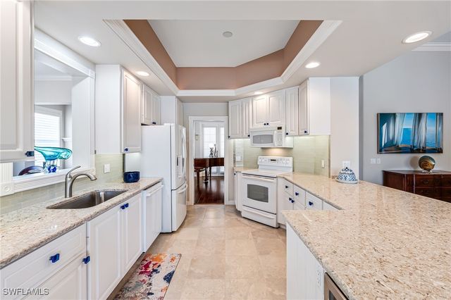 7013 Leopardi CT, Naples, FL 34114