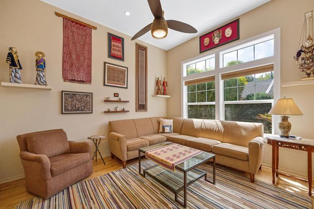 1228 F St, Sacramento, CA 95814