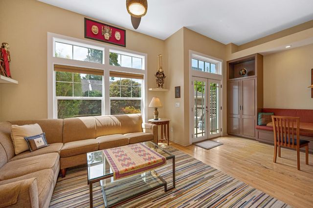 1228 F St, Sacramento, CA 95814