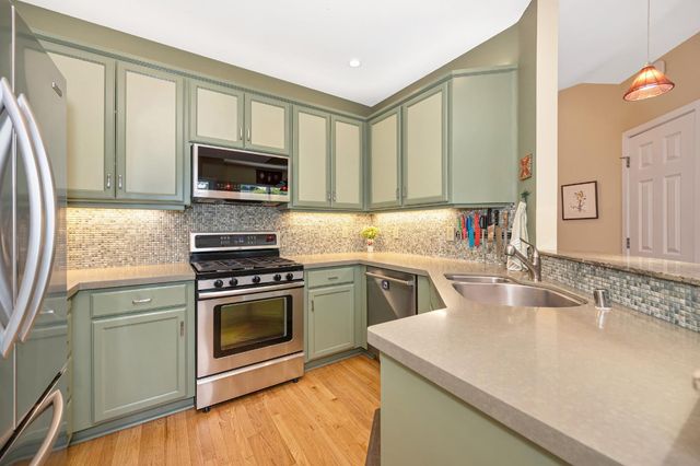 1228 F St, Sacramento, CA 95814