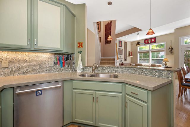 1228 F St, Sacramento, CA 95814