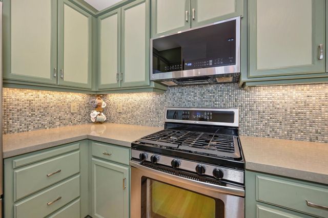 1228 F St, Sacramento, CA 95814