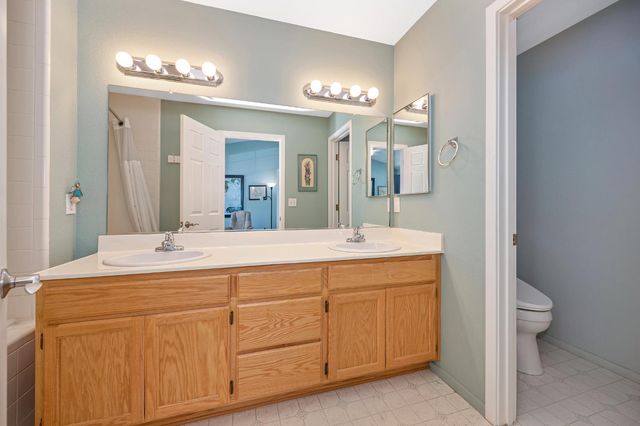 1228 F St, Sacramento, CA 95814