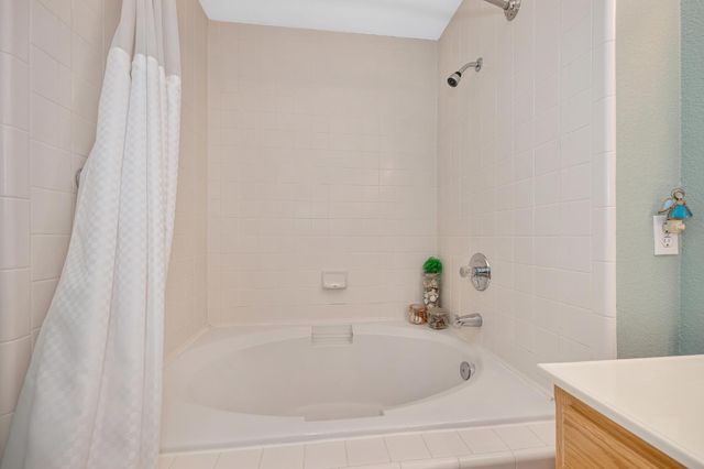 1228 F St, Sacramento, CA 95814