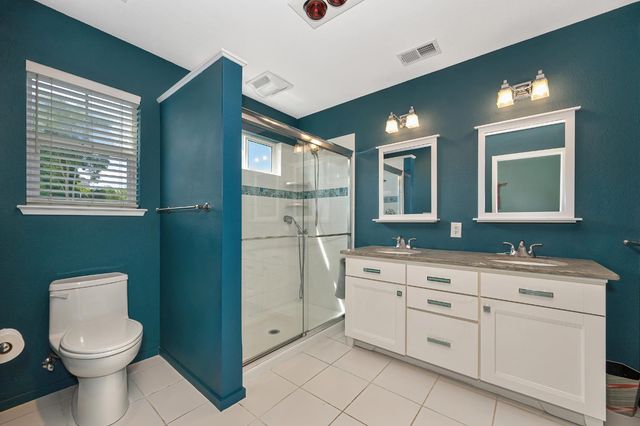 1228 F St, Sacramento, CA 95814