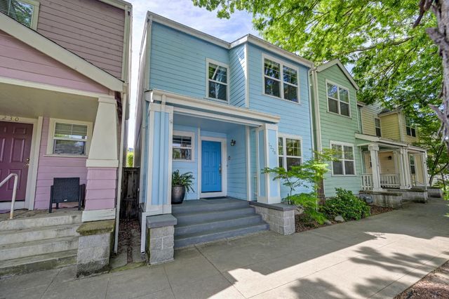 1228 F St, Sacramento, CA 95814