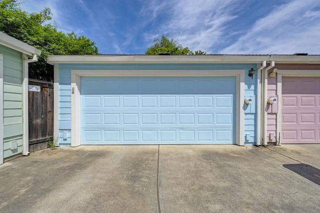 1228 F St, Sacramento, CA 95814