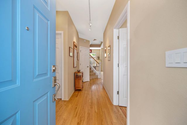 1228 F St, Sacramento, CA 95814