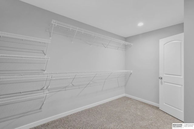 11007 S 104th Avenue, Papillion, NE 68046