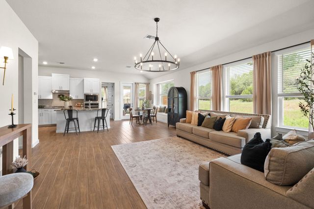 521 Crossvine TRL, Georgetown, TX 78628