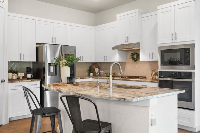 521 Crossvine TRL, Georgetown, TX 78628