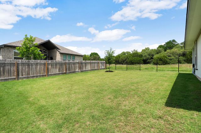 521 Crossvine TRL, Georgetown, TX 78628