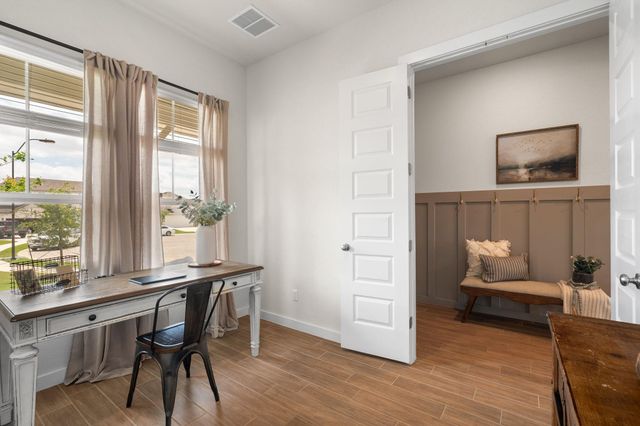 521 Crossvine TRL, Georgetown, TX 78628
