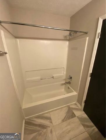 2675 Wildflower Lane, Snellville, GA 30039