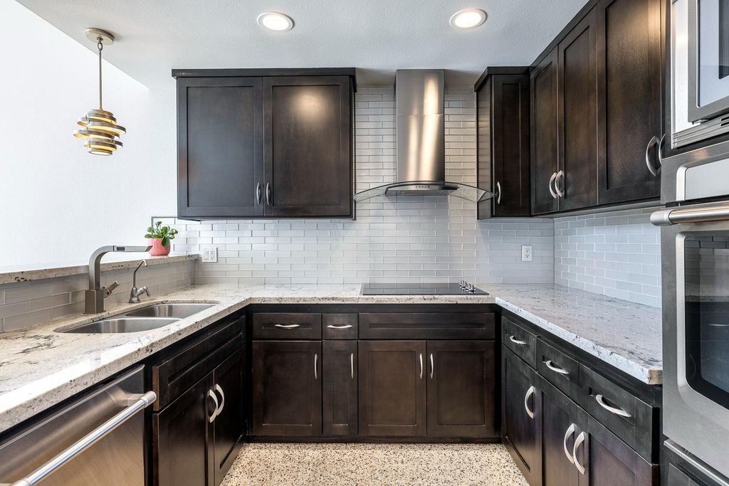 Image 10 of property listing at 315 E Nees Avenue # 148, Fresno, CA 93720