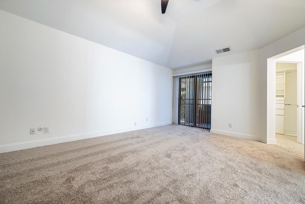 Image 17 of property listing at 315 E Nees Avenue # 148, Fresno, CA 93720