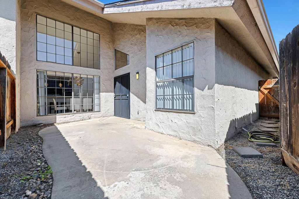 Image 19 of property listing at 315 E Nees Avenue # 148, Fresno, CA 93720
