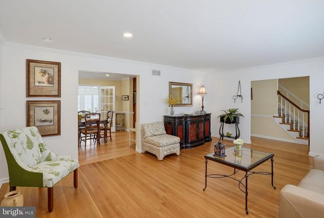 2301 BEACON HILL DR, Wilmington, DE 19810