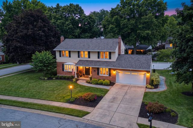 2301 BEACON HILL DR, Wilmington, DE 19810